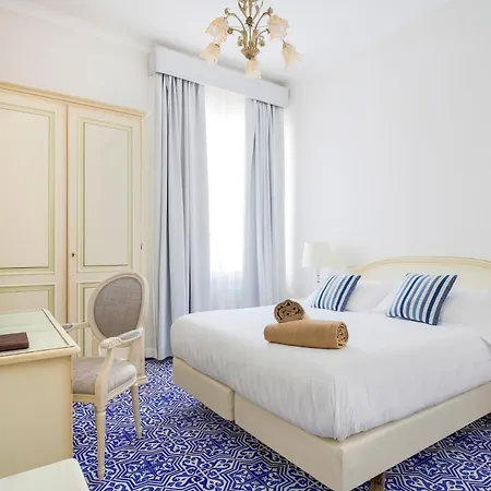 La Reginella & 4* Лакко-Амено